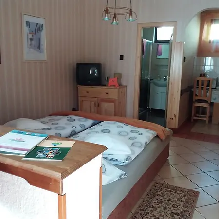 Апартаменты Kaiser Хевиз